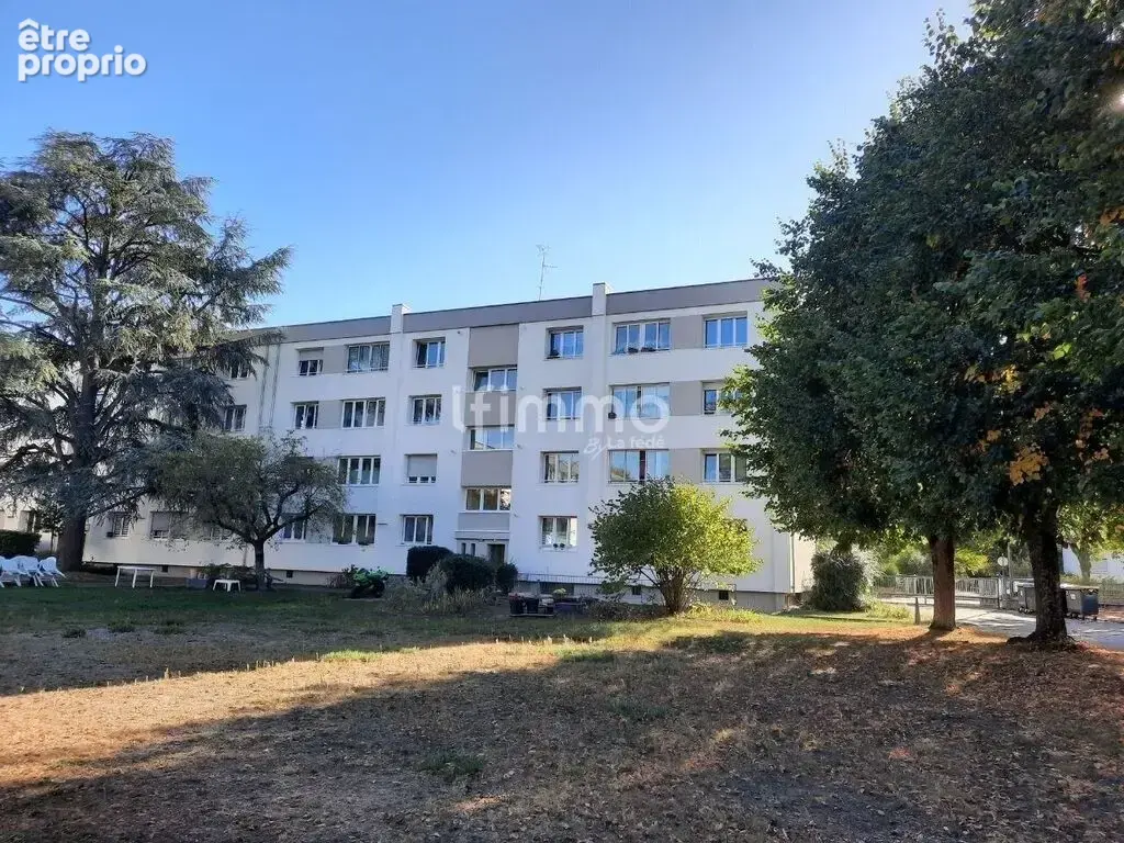 Bel appartement 5 p 113 m² env. avec balcon, garage et cave - photo 16