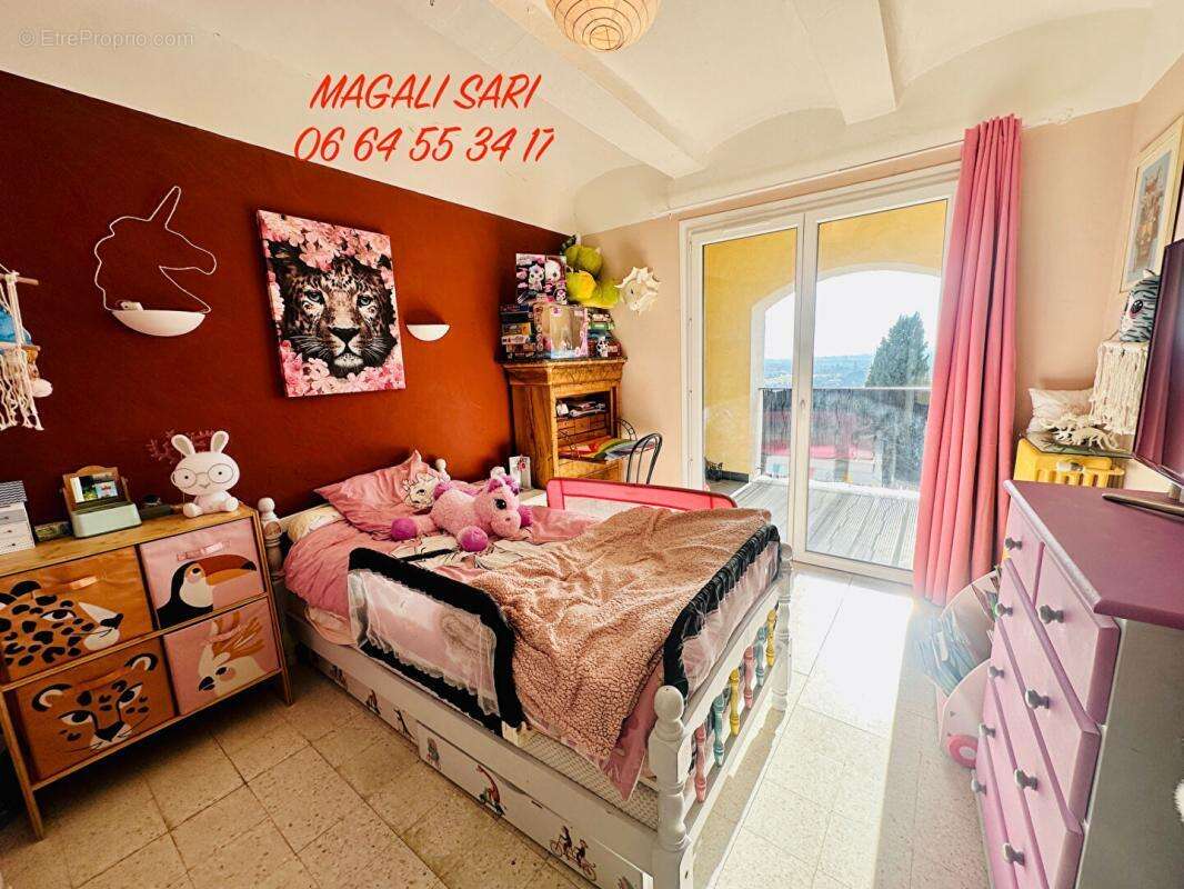 Maison à VEZENOBRES