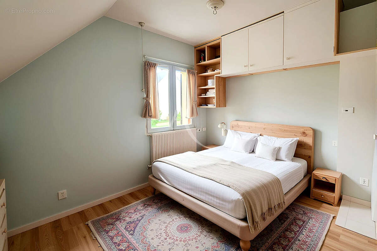 Maison à CERE-LA-RONDE