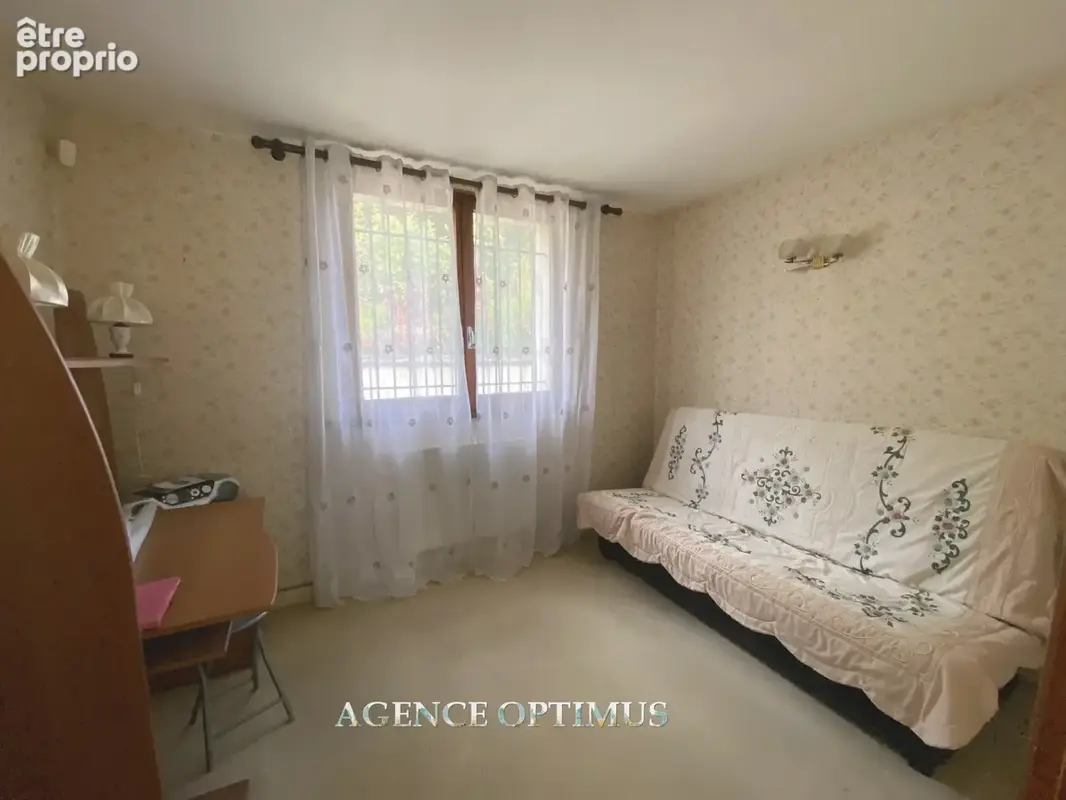 Plain-pied lumineux avec grand garage : rare sur le secteur - photo 8