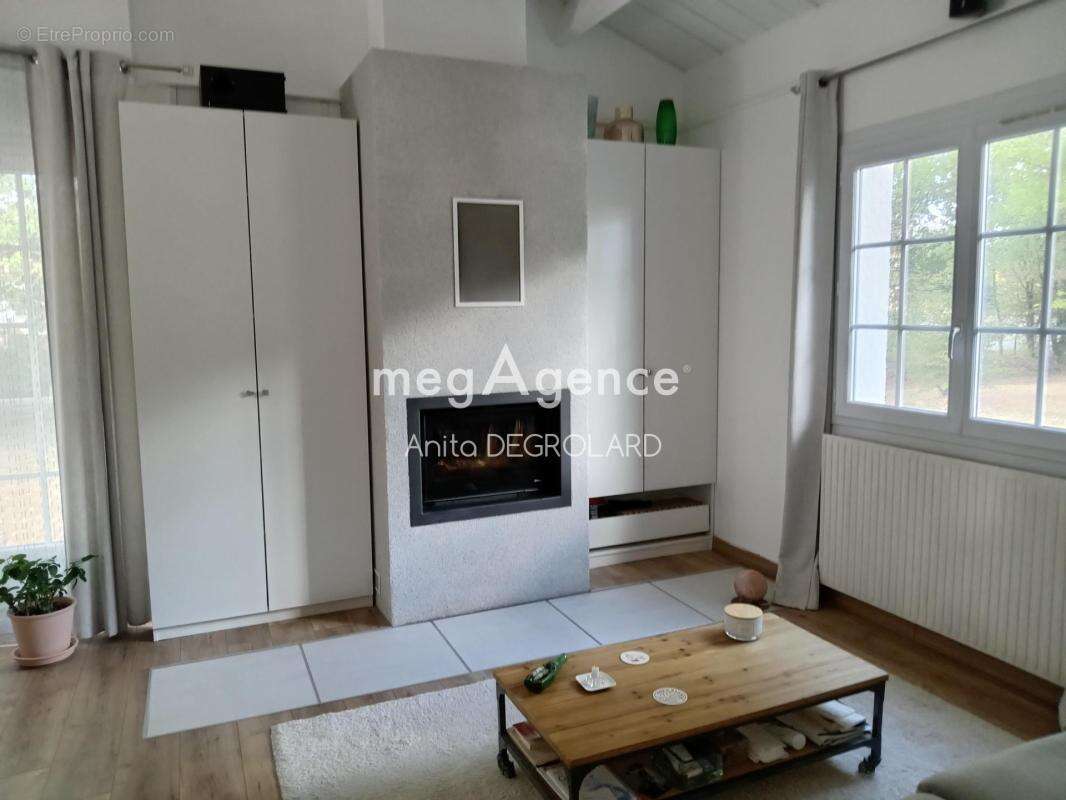 Maison à LES CLOUZEAUX