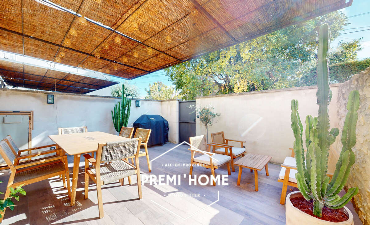 Maison à SAINT-REMY-DE-PROVENCE