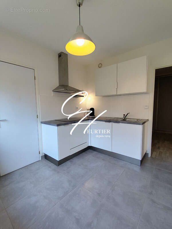 Appartement à MEYLAN