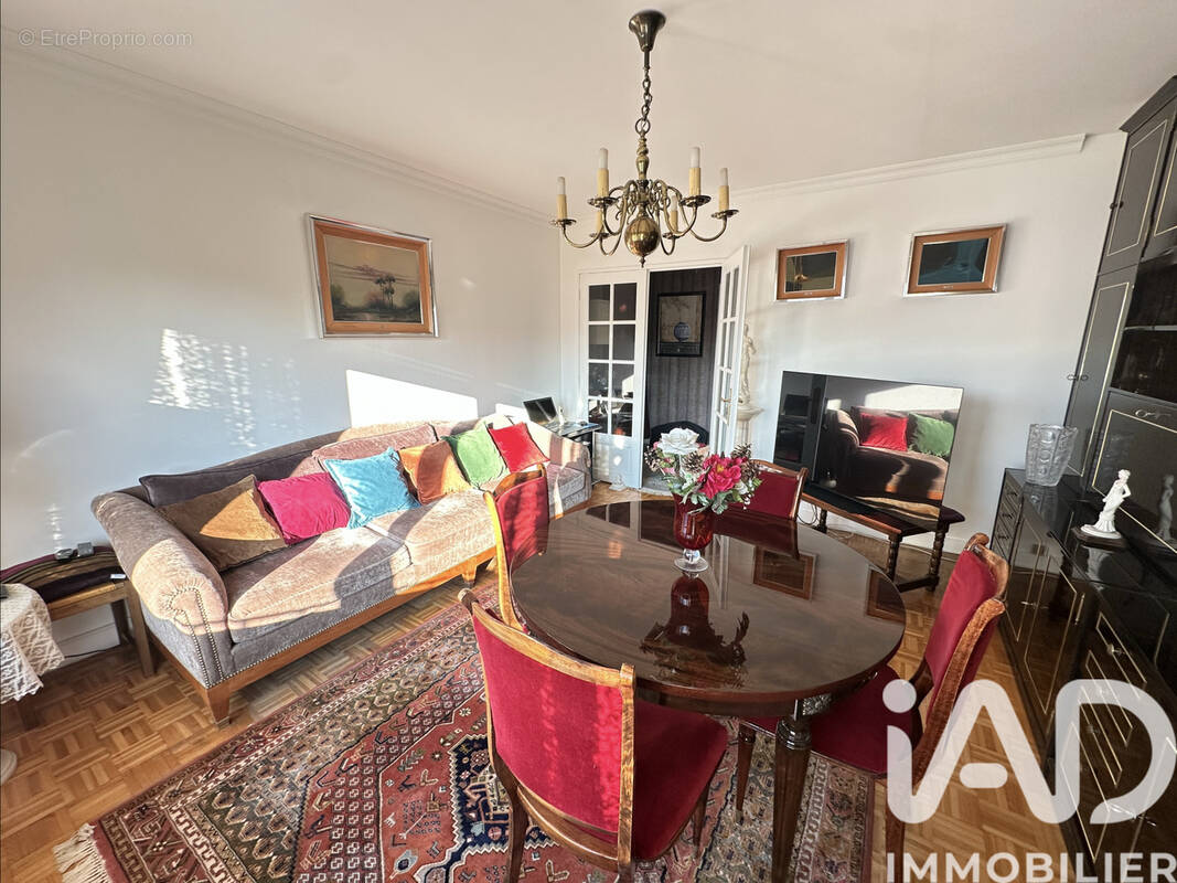 Photo 1 - Appartement à EPINAY-SUR-SEINE