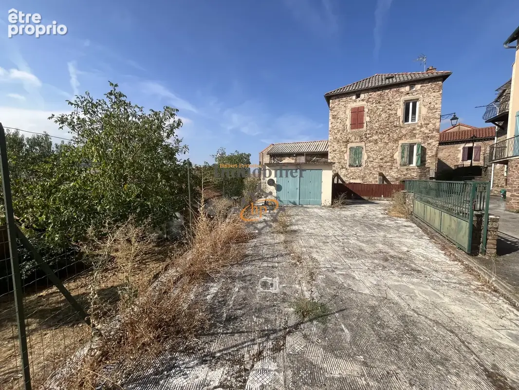 Melvieu, maison de village avec garage et terrain - photo 10
