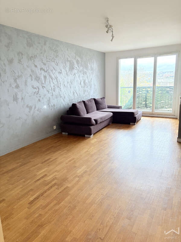 Bel appartement 3 pieces avec balcon au 3eme etage - photo 2