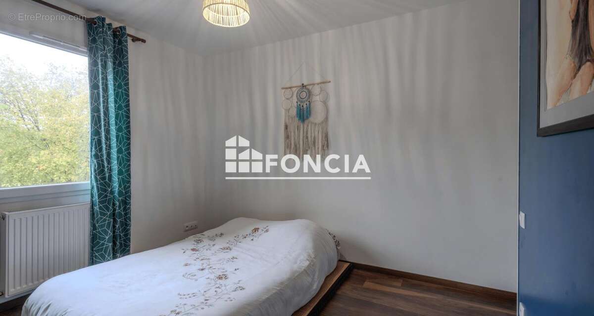 Maison à NUILLE-LE-JALAIS