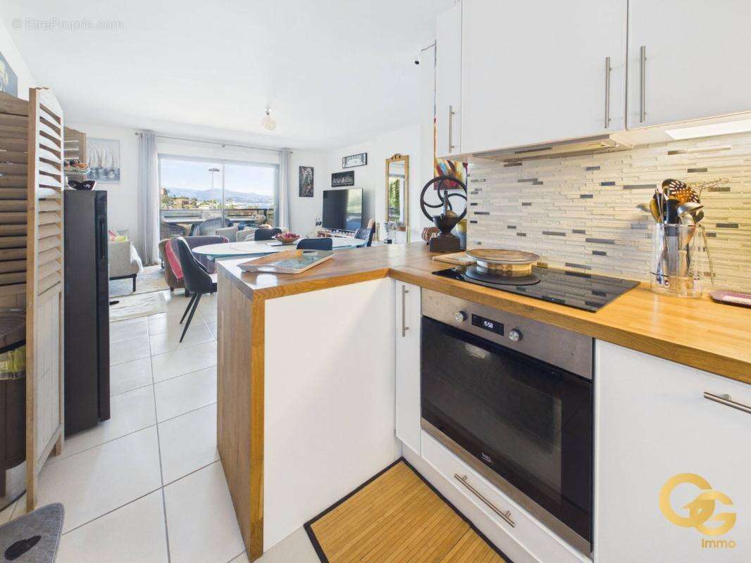 Appartement à THEOULE-SUR-MER