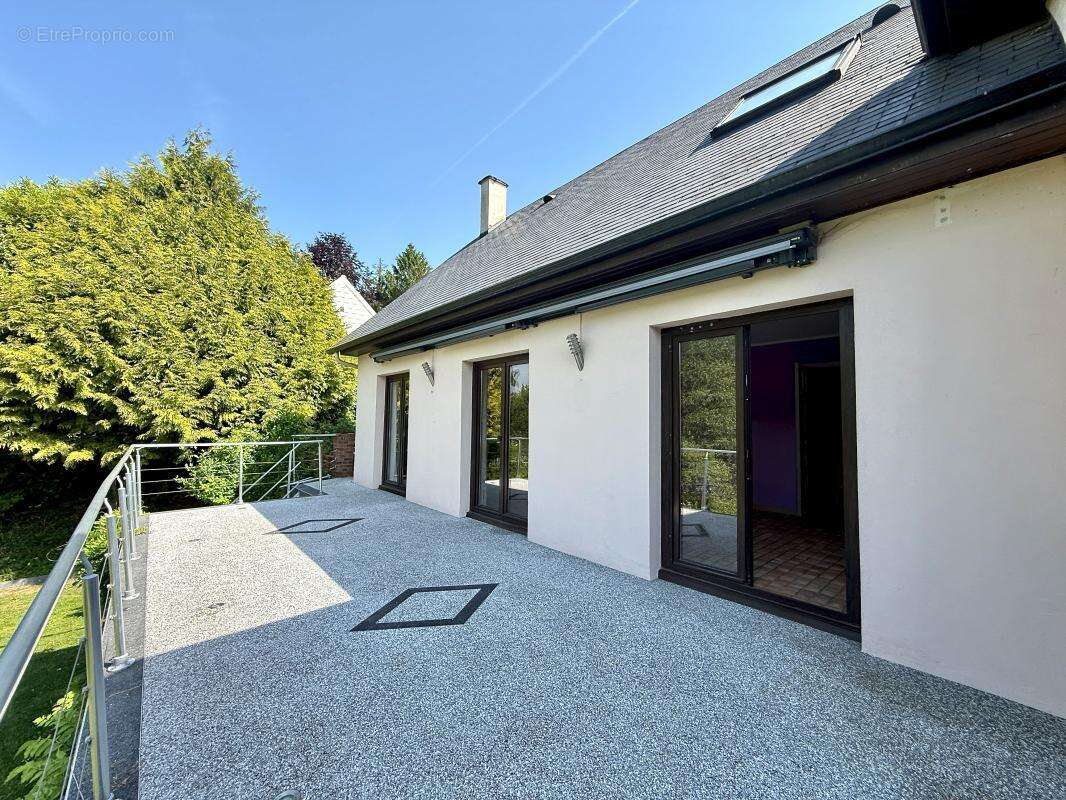Maison à CATENAY