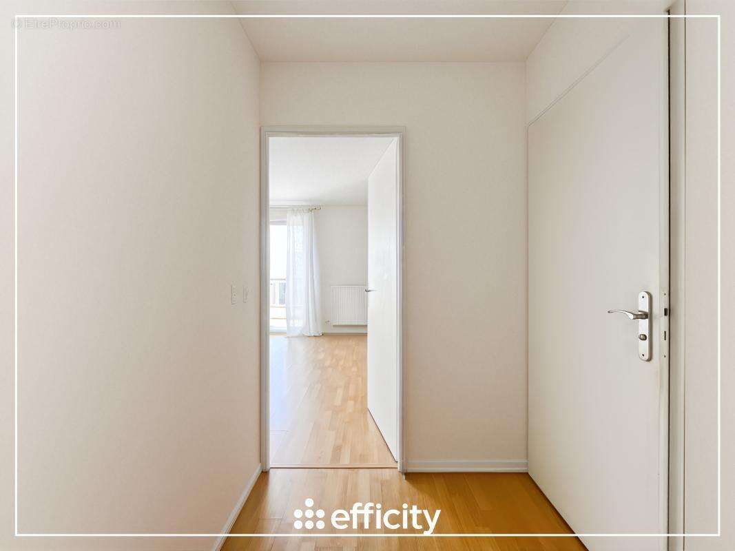 Appartement à POMPONNE