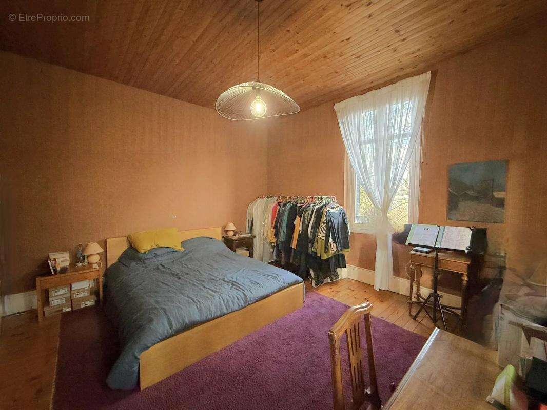 Maison à FRANCHEVILLE