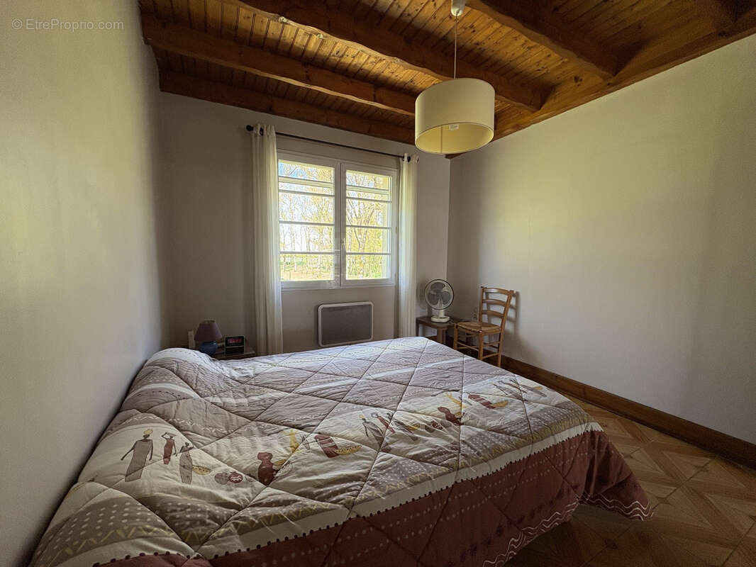 Maison à L'ILE-D'ELLE