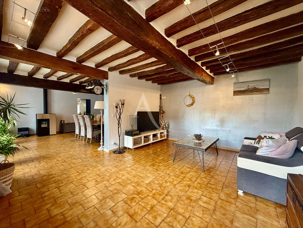 Maison familiale 144,50 m² À 5 minutes de Châteauneuf-en-Thymerais - photo 2