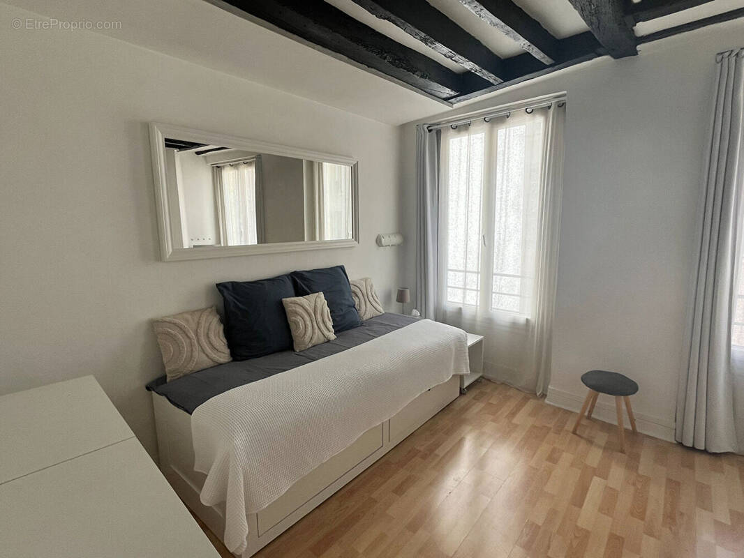 Appartement à PARIS-5E