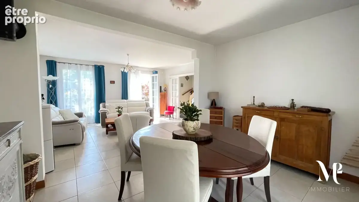 Maison traditionnelle 6 pièces - photo 7