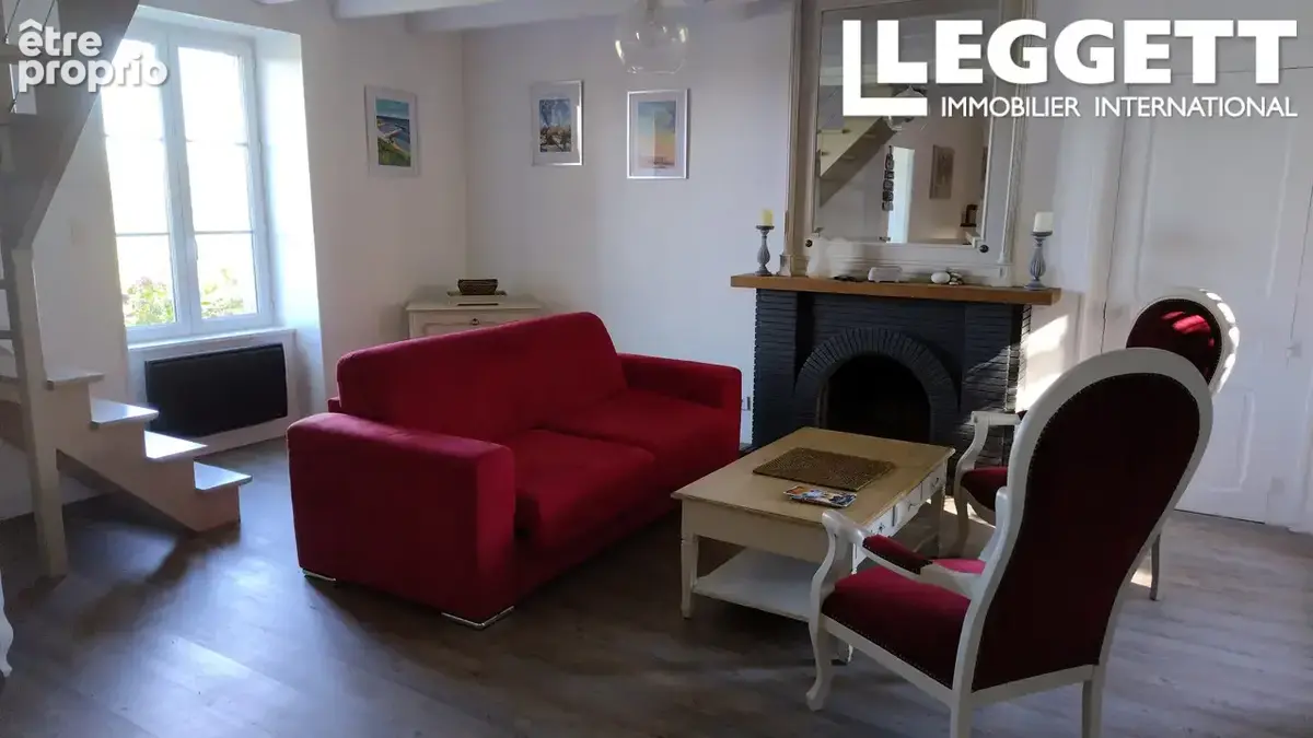 Maison à vendre à Fermanville avec vue mer, terrain de 1 400 m² et dépendance - photo 5