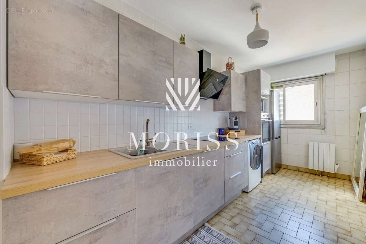 Appartement 64 m² à Paris-17e  - photo 7