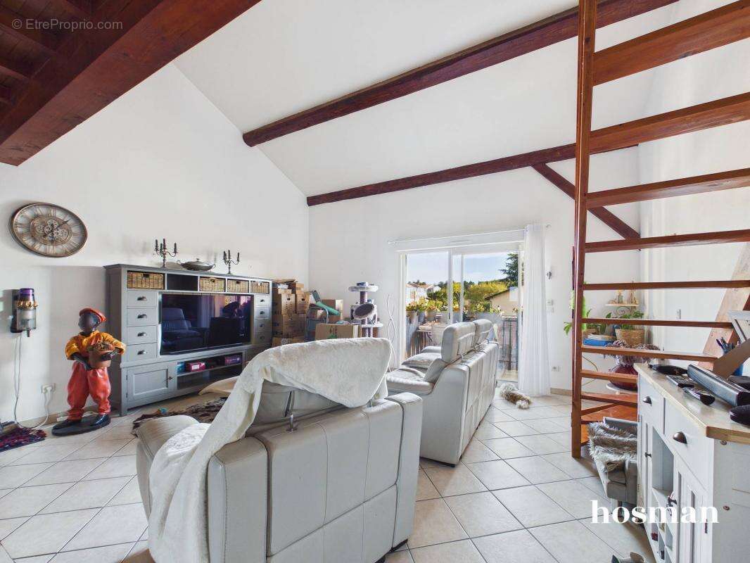 Appartement à HEYRIEUX