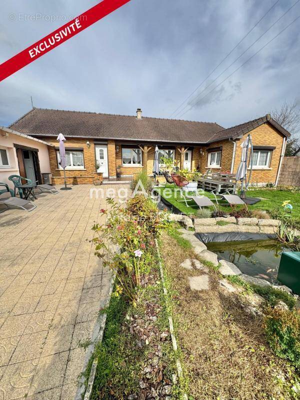 Maison à BOUZINCOURT