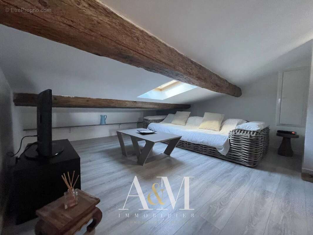 Appartement T4 de 47,17m² carrez + terrasse privative - photo 4