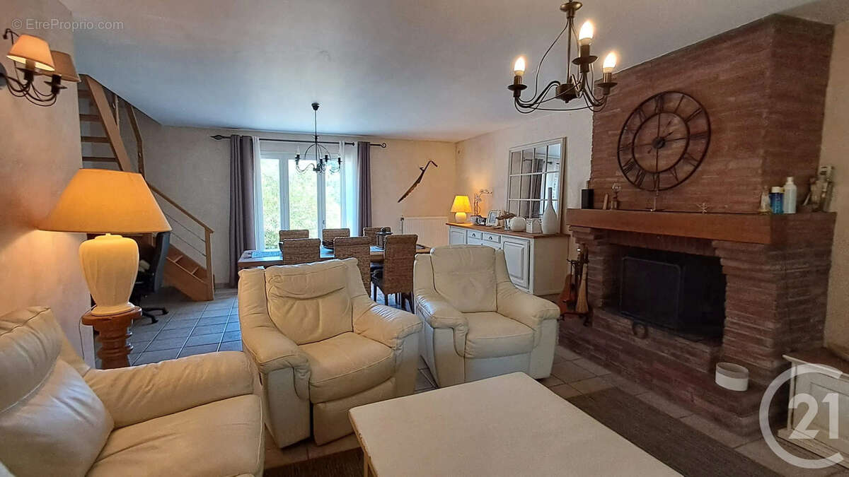 Maison 160 m² à Carbonne  - photo 23