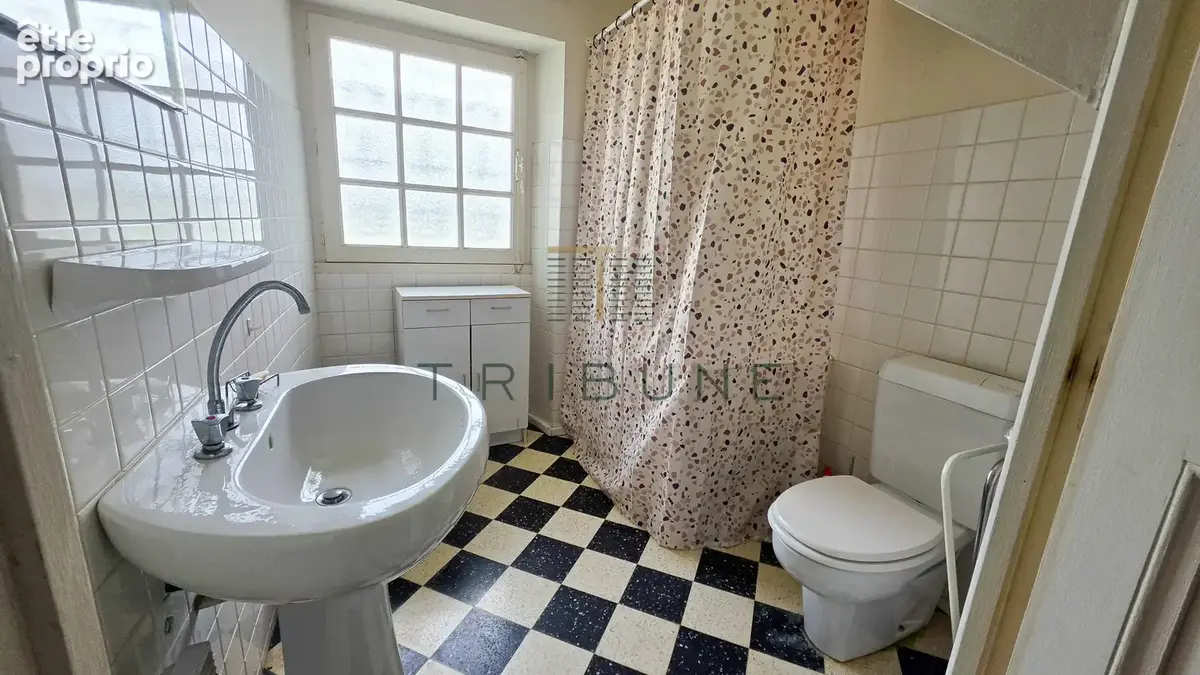 Maison de village en pierres de 230m2 avec jardin et garage - photo 11