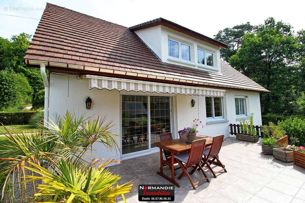 Maison à PETIT-COURONNE