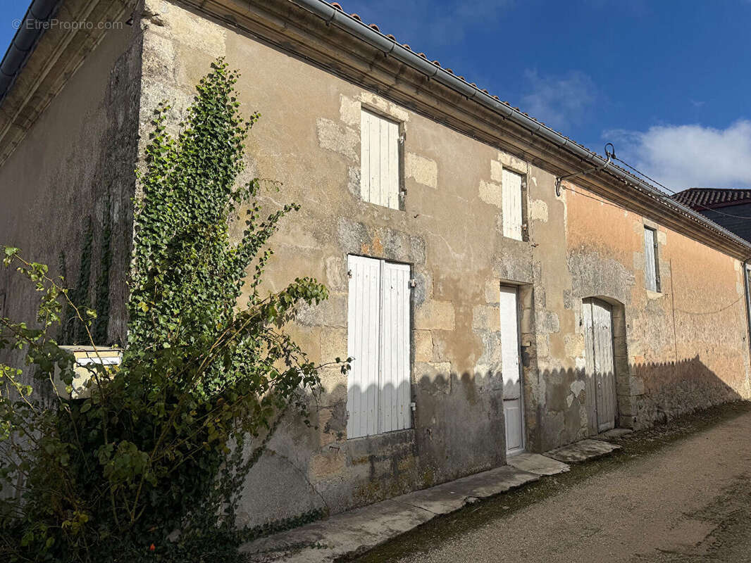 Maison à CARS
