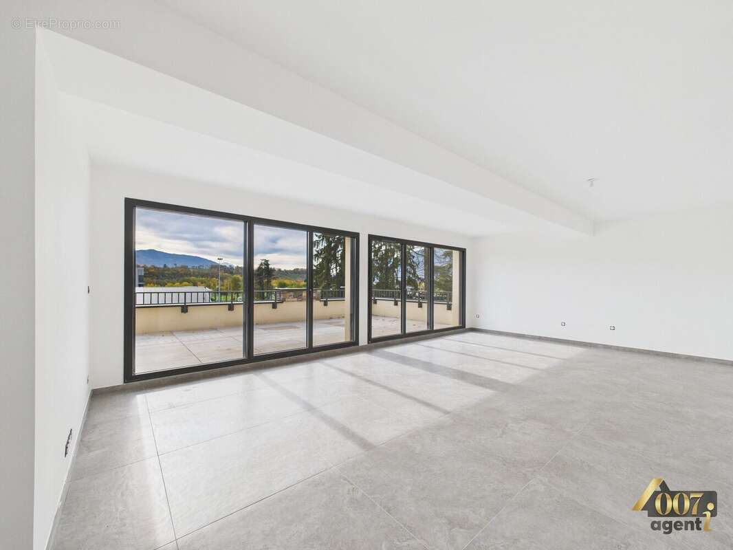 Appartement à MONTMELIAN