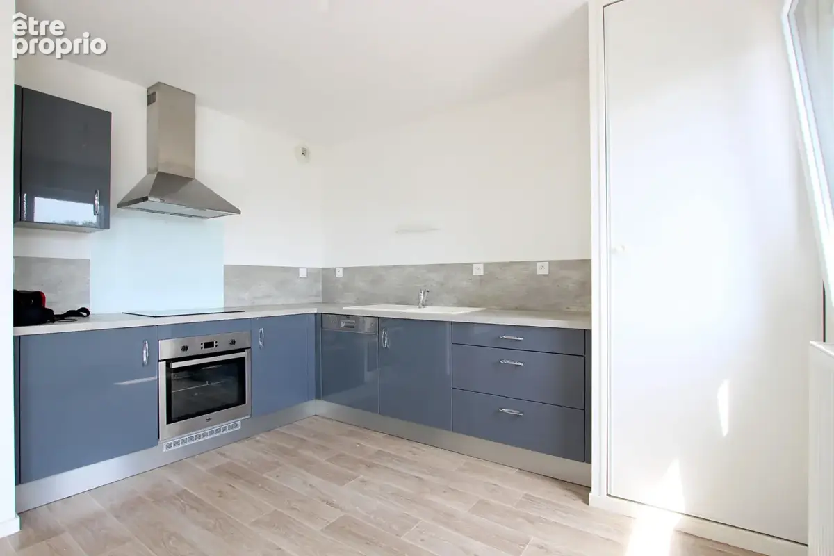 Appartement Pont Pean 3 pièce(s) 64 m2 Dernier étage ? Plein Sud ? Garage + balcon - photo 4