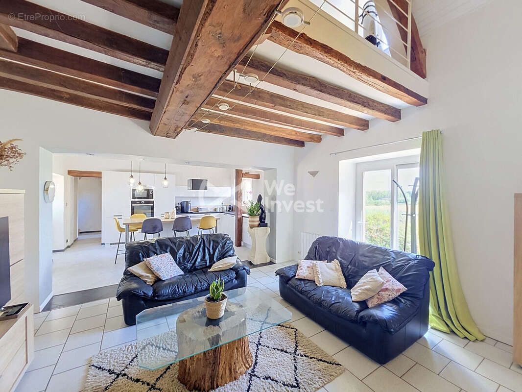 Maison à CLERMONT-CREANS