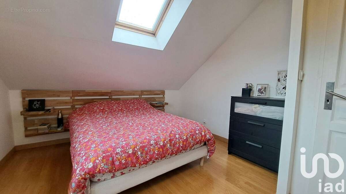 Photo 9 - Maison à LA CHAPELLE-SAINT-LUC