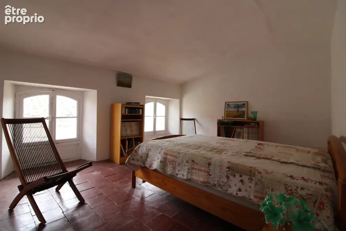 Maison de maitre 464 m2 + 150 m2 caves et garage.. - photo 56