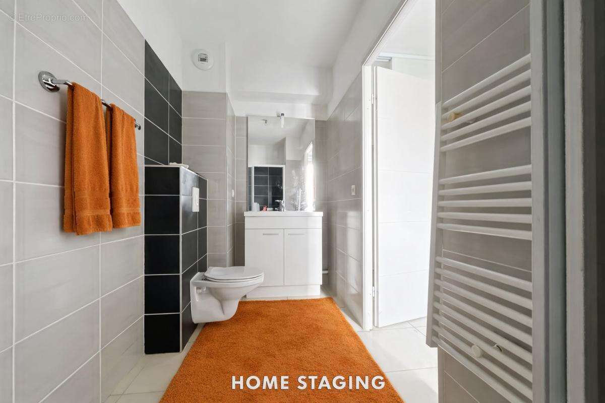 Appartement à BOUJAN-SUR-LIBRON