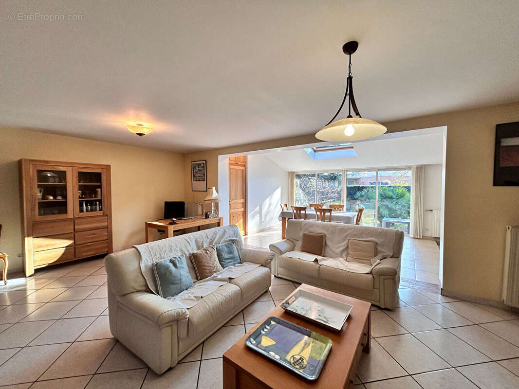 Maison à AULNAY-SOUS-BOIS