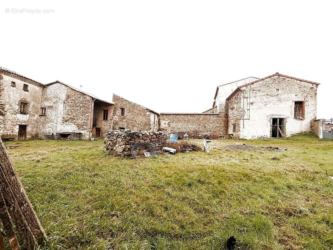 Maison à LEOTOING