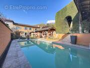 Maison à NEUVILLE-SUR-SAONE