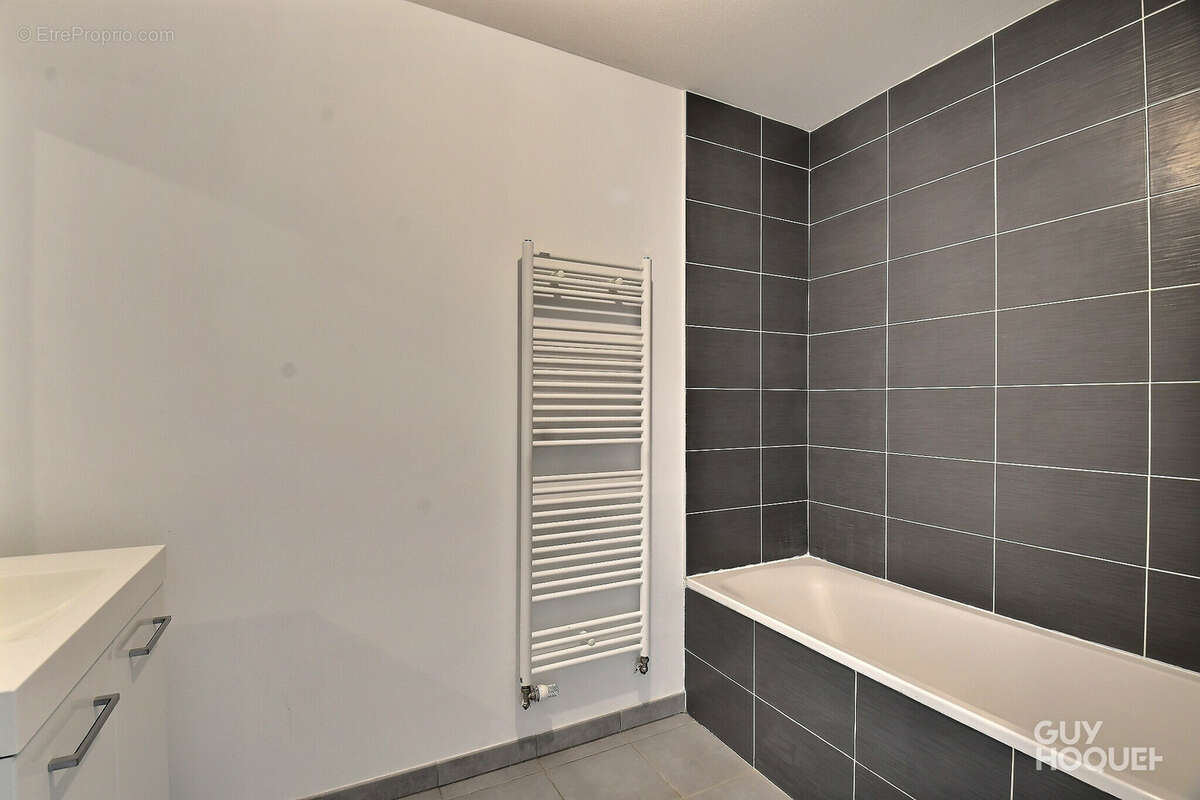 Appartement à MIONS