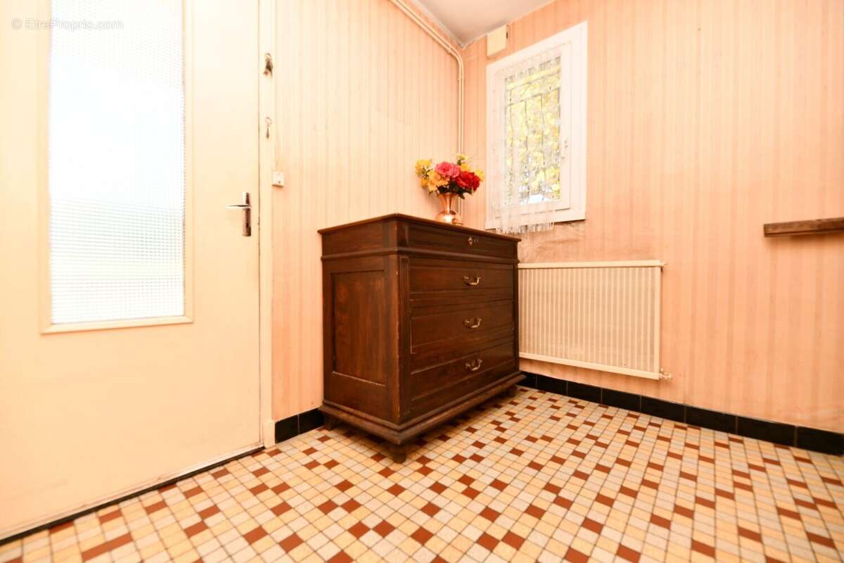 Maison à MAURIAC