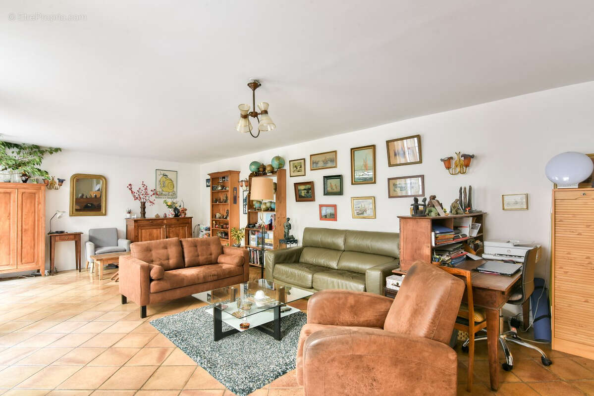 Maison à PARIS-19E