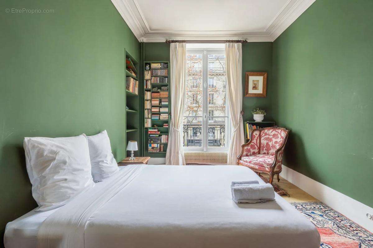 Appartement à PARIS-11E