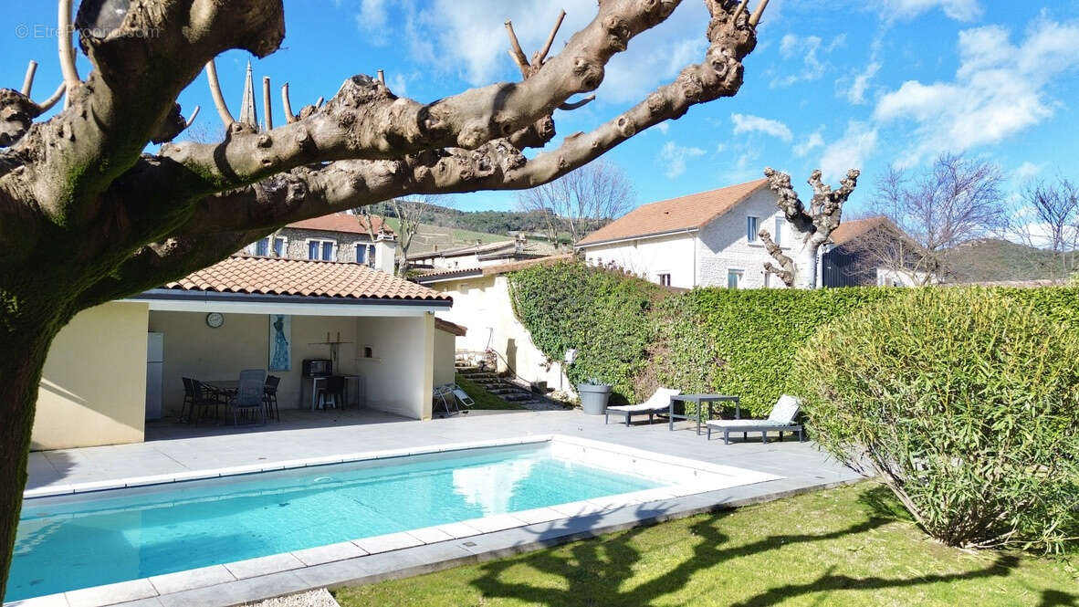 Maison à CORNAS