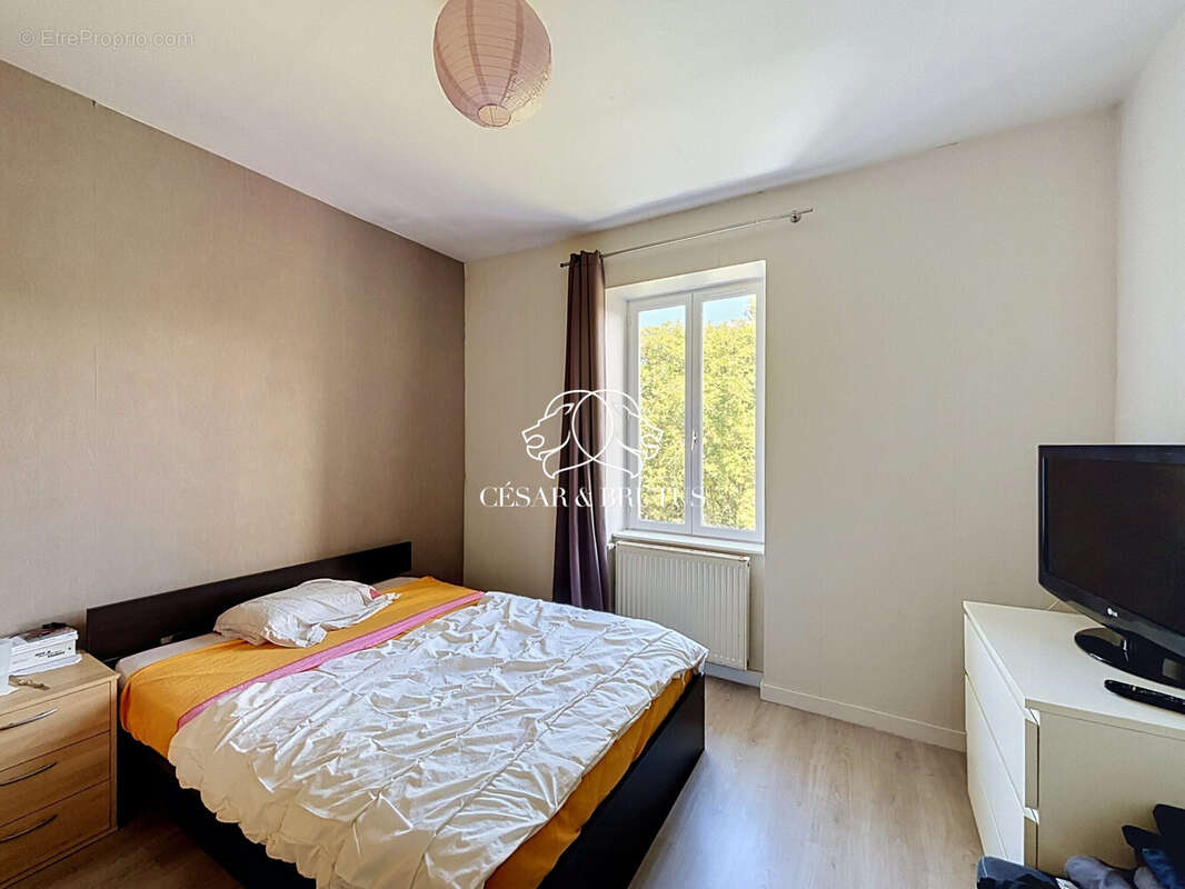 Maison 62 m² à Villefranche-Sur-Saone  - photo 7