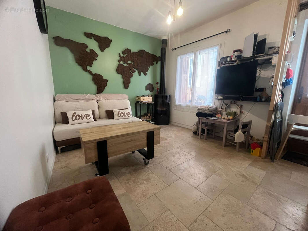 Maison à BORMES-LES-MIMOSAS