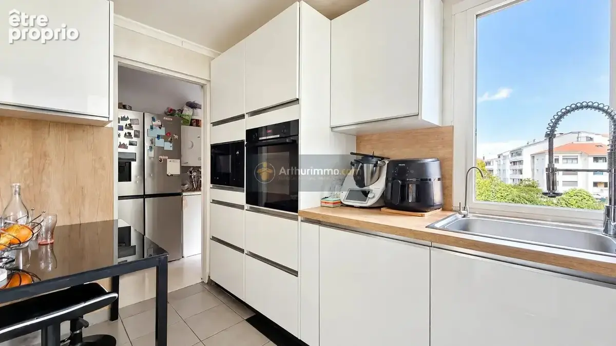 Appartement 4 pièces 77 m² à vendre à Frejus (83600) - photo 4
