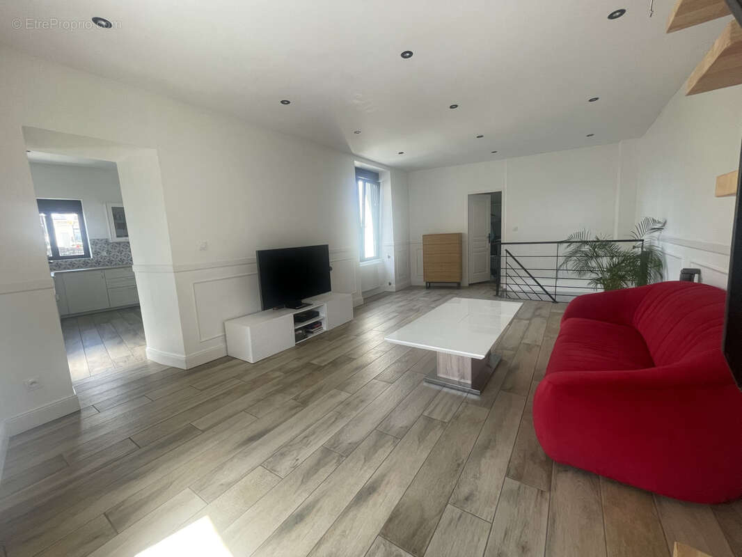 Maison à CHATELLERAULT