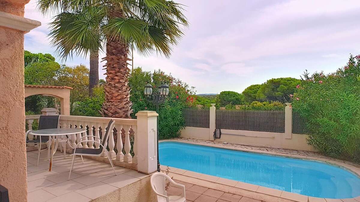 Photo 4 - Maison à FREJUS