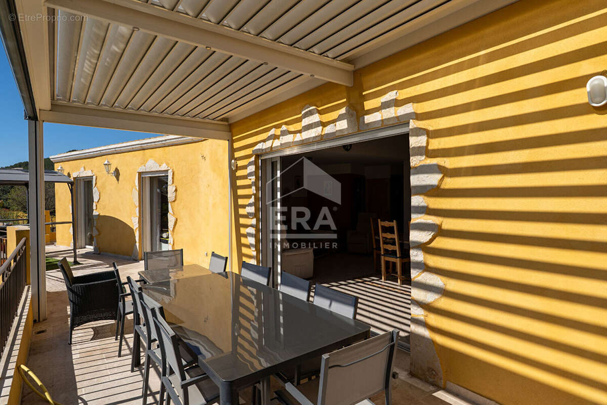 Maison à BOUC-BEL-AIR