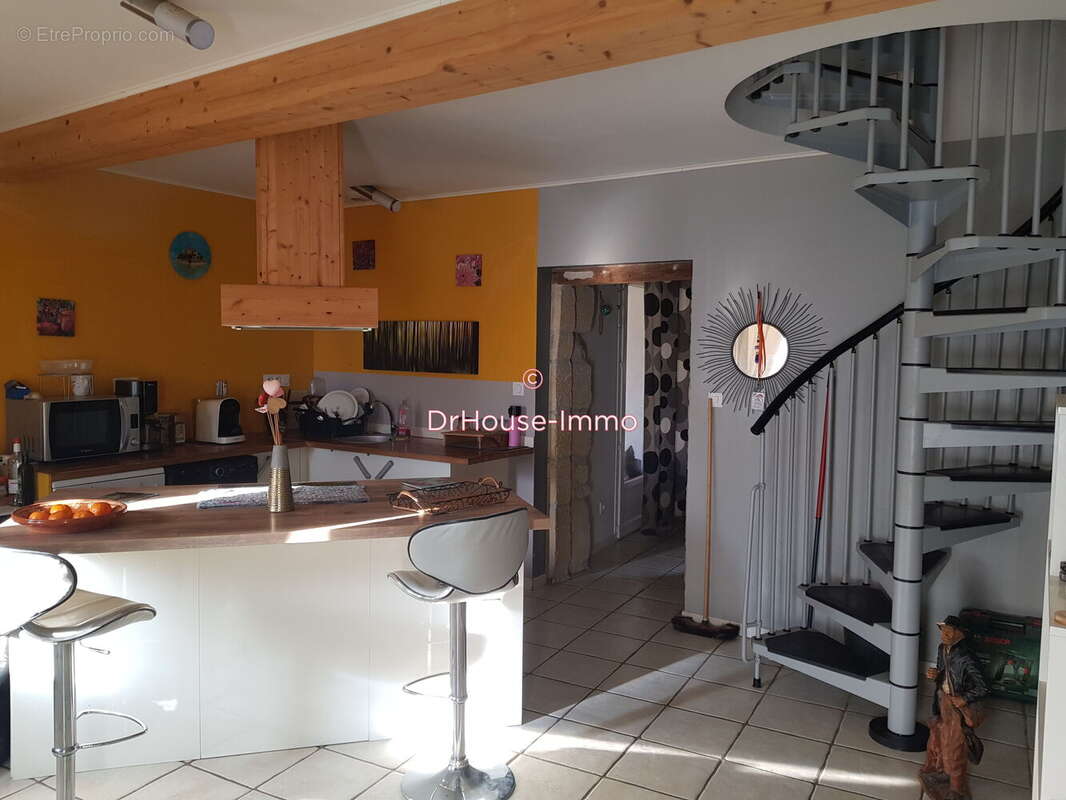 Maison à SAINTE-BAZEILLE