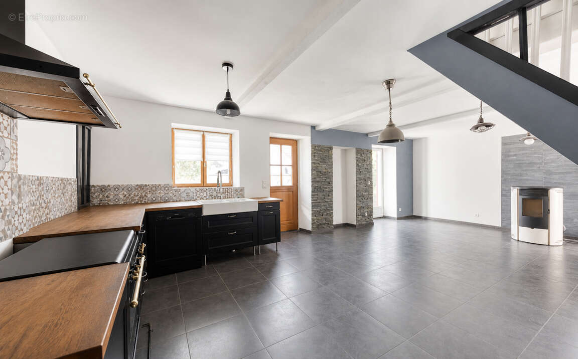 Maison Fouju 5 pièces 88 m² - photo 3